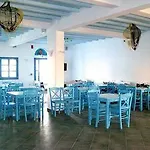 מלון דירות Viva Mare Foinikounta 4*