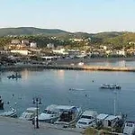 Viva Mare Foinikounta Апарт-отель 4*