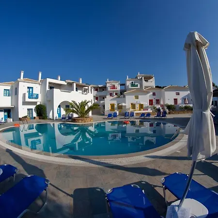 アパートホテル Viva Mare Foinikounta 4*