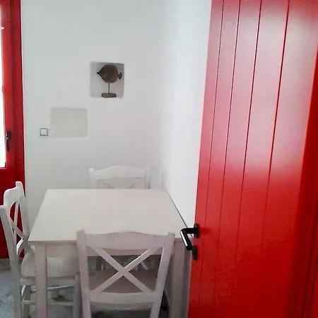 Viva Mare Foinikounta アパートホテル フィニクーダ