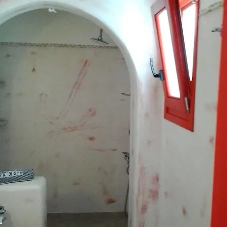 アパートホテル Viva Mare Foinikounta フィニクーダ