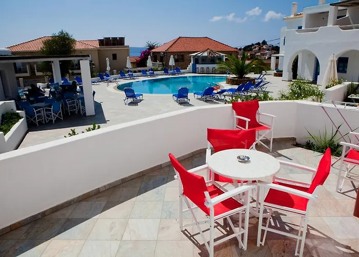 Viva Mare Foinikounta Aparthotel