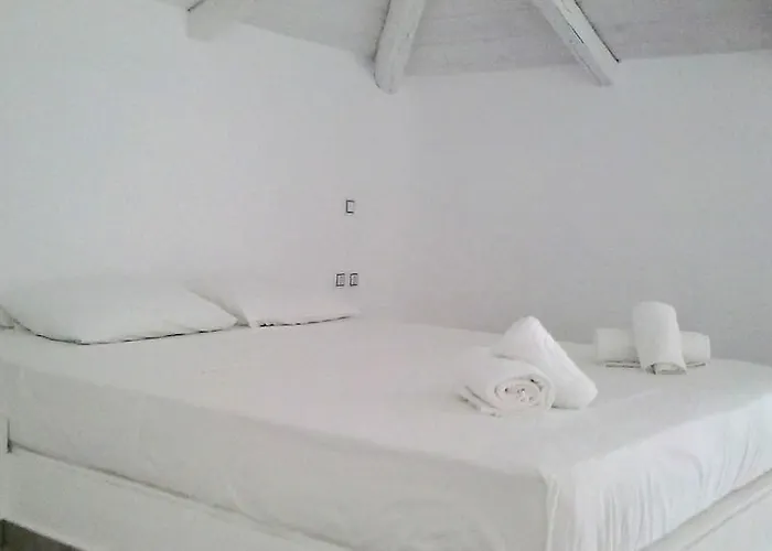 Aparthotel Viva Mare Foinikounta